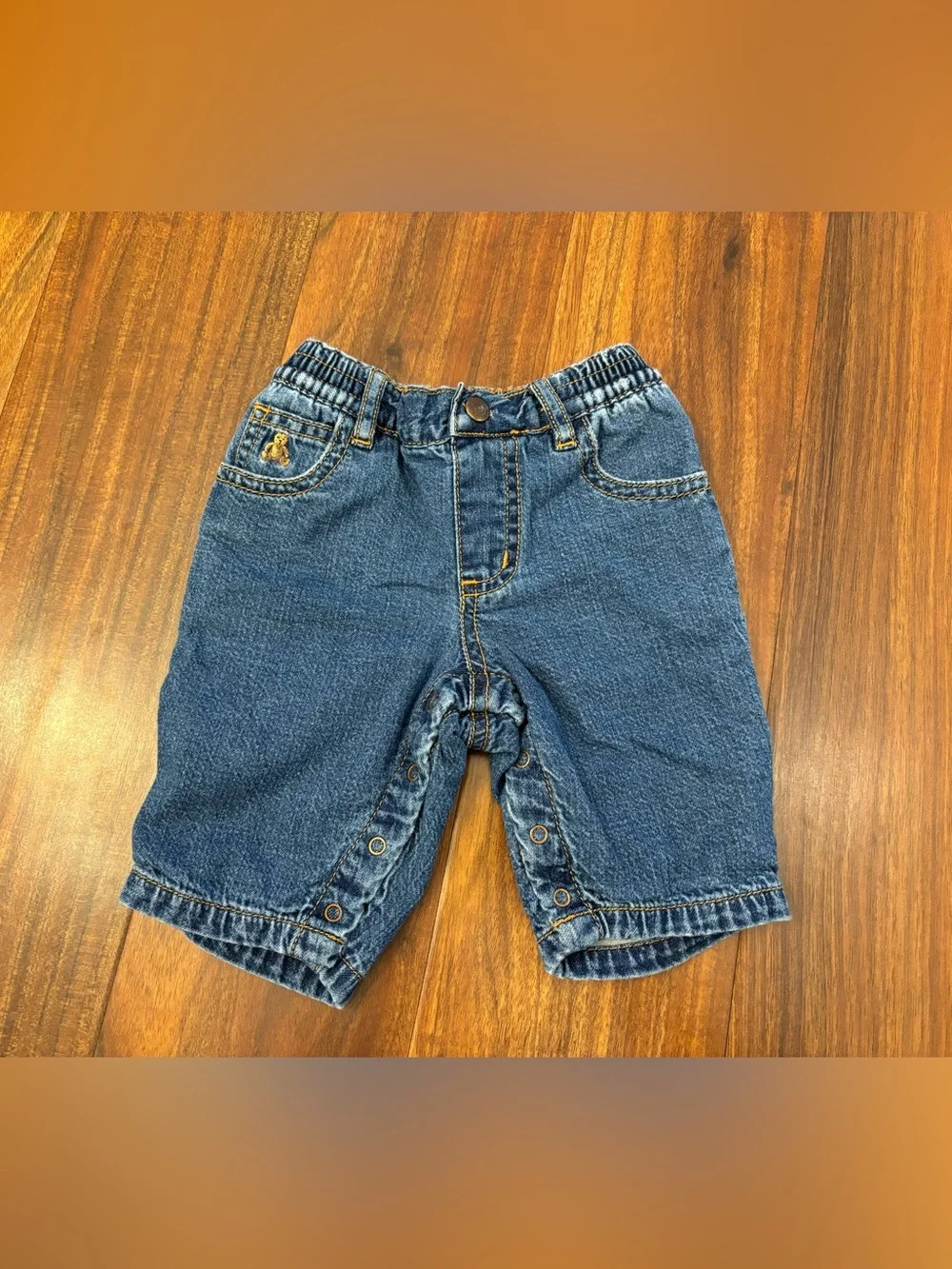GAP baby classic